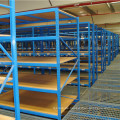 Lange Span Rack mit Step Beam